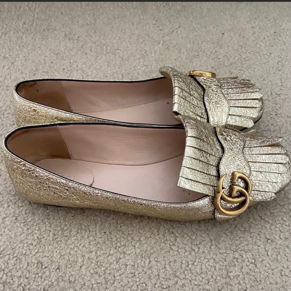 Gucci Gold GG Marmont Flats